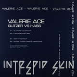 Valerie Ace: Glitzer Vs Hass